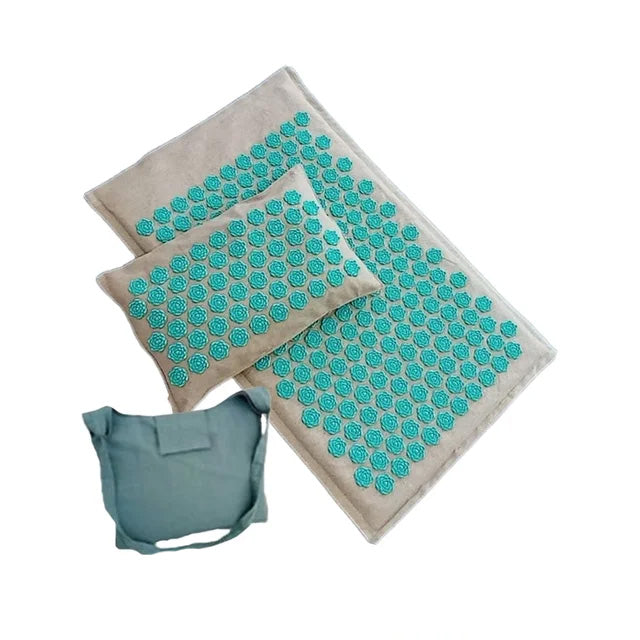 Tapis de yoga d'acupression en palmier de coco premium – 74x44cm coussin en lin naturel et oreiller pour la relaxation – Léger, portable, avec sac en toile – Disponible en bleu clair, violet, vert, violet foncé